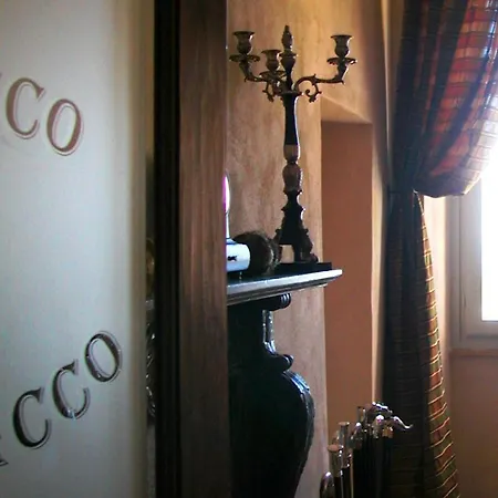 Canonica Di Corteranzo *